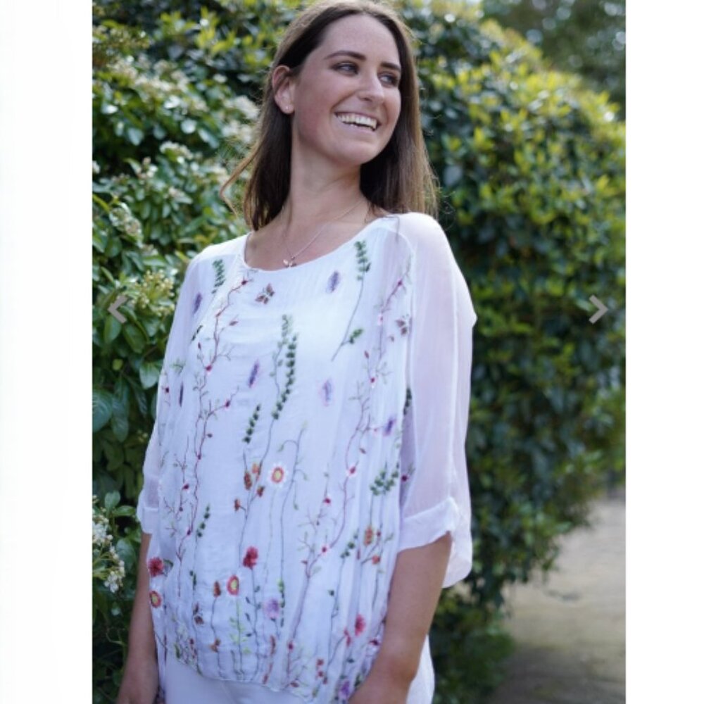 Belle France | Silk Floral Garden Embroidered Top Ivory White | SZ S Women's‎